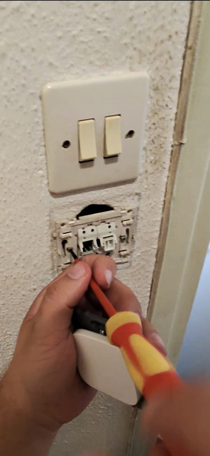 Câblage de l'interrupteur avant intervention